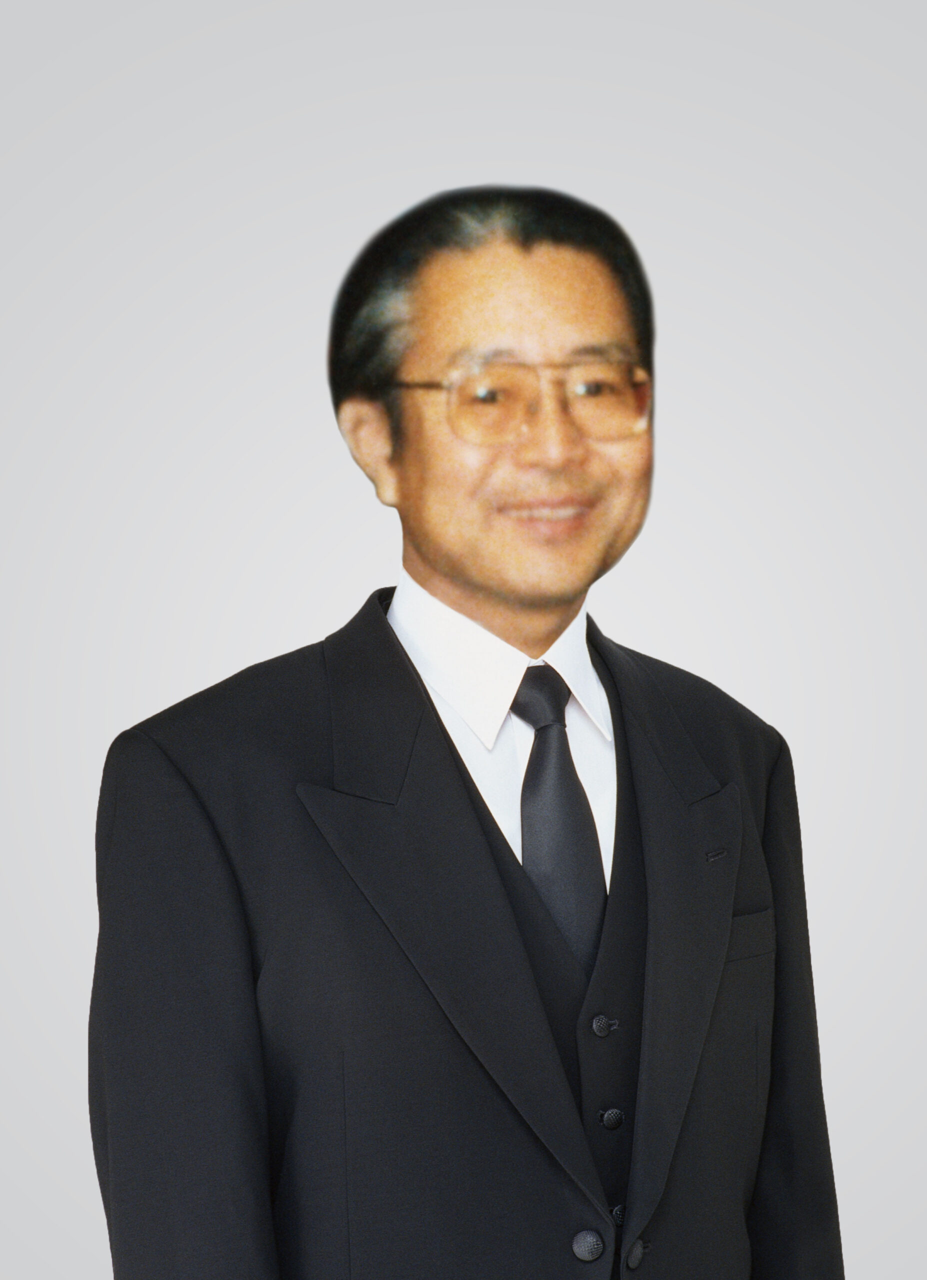 変更後：遺影用に仕上げた写真